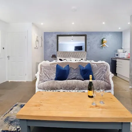 Converted Luxury Stables Haxby