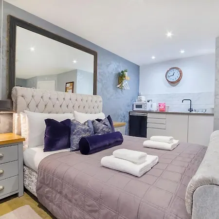 Apartment Converted Luxury Stables Haxby